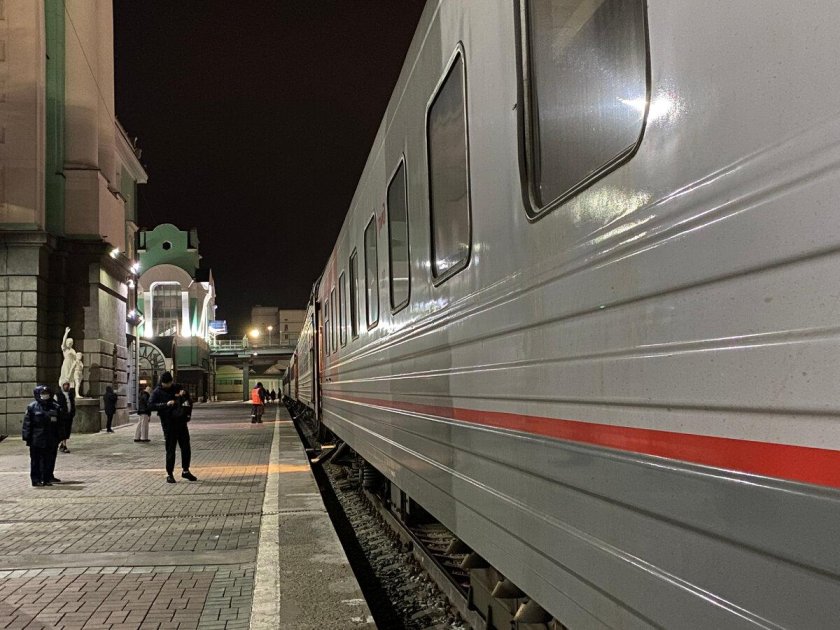 Поезда москва