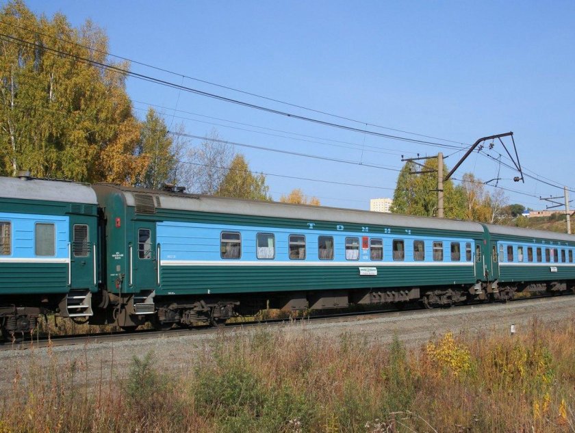 Фирменный поезд Томич 037н