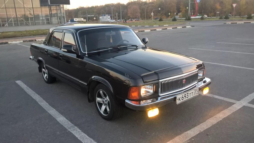 Волга ГАЗ 3102