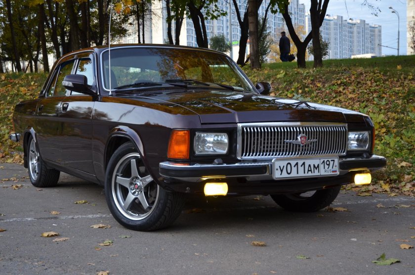 Волга ГАЗ 3102