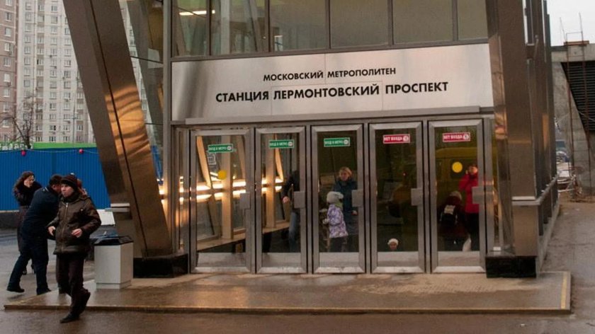 Лермонтовский проспект выход 6