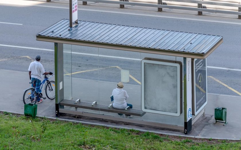 Автобусная остановка в москве