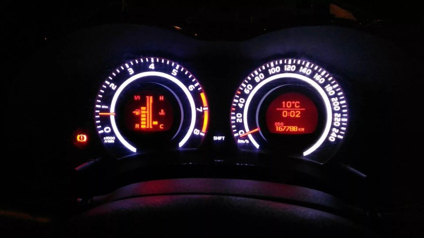 Приборка Тойота Королла е150