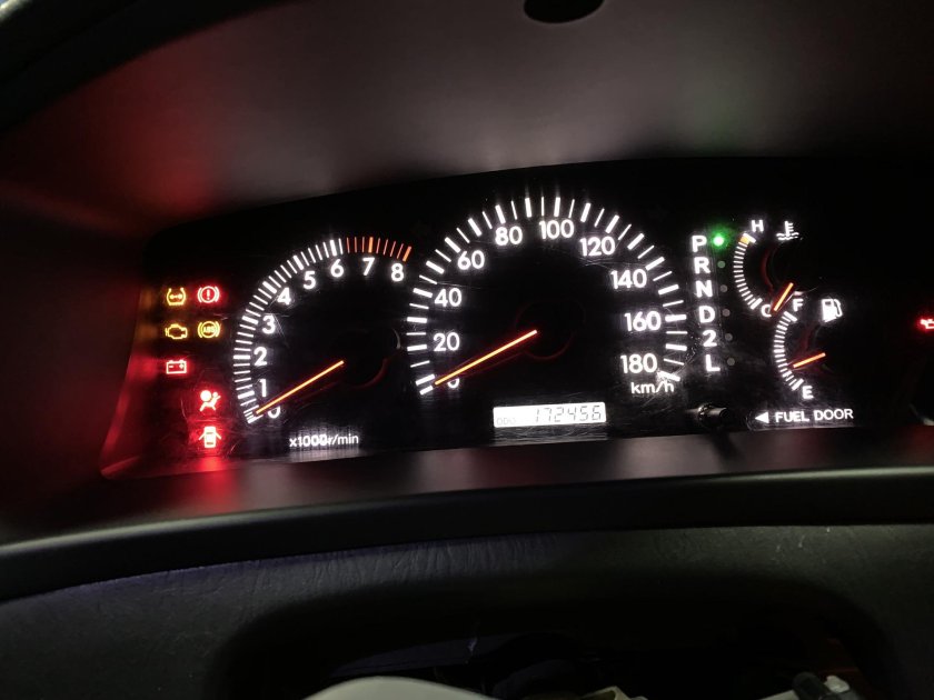 Панель приборов Toyota Corolla 2002