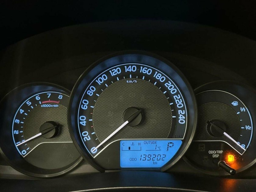 Тойота королла 2007 спидометр