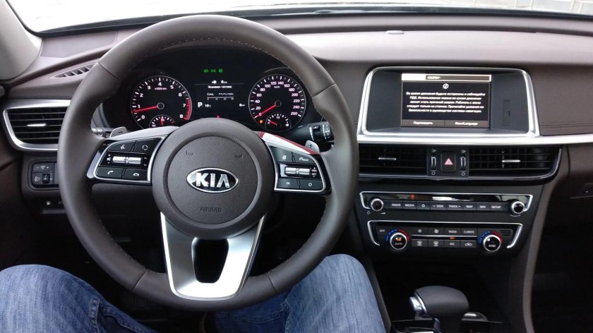 Kia Optima 2018 салон