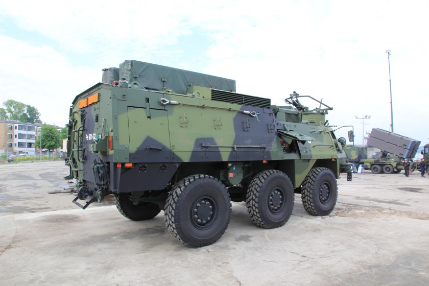 Финский БТР sisu xa-180