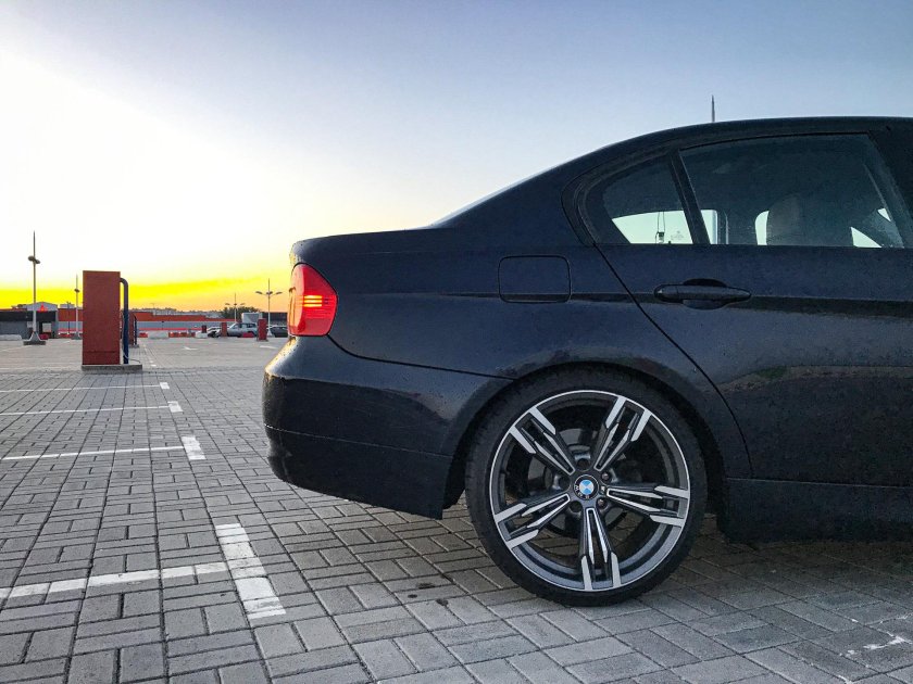 BMW 3 e90 r19