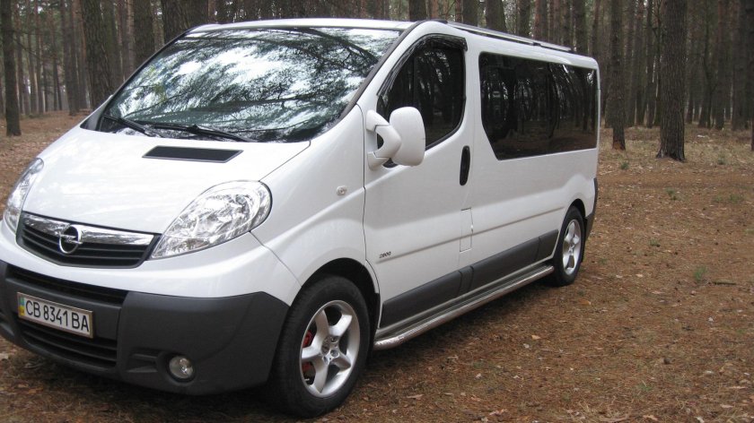 Opel Vivaro 2