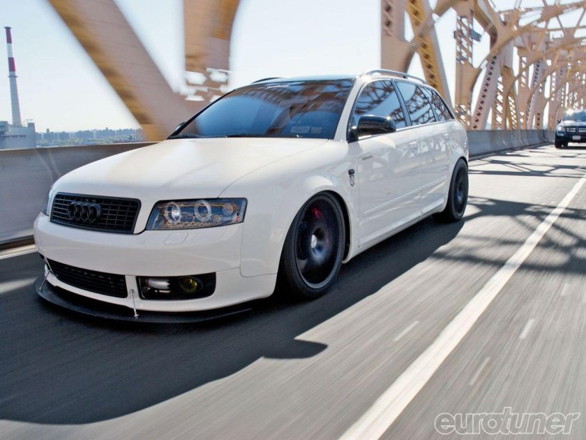 Белая Audi a4 b6