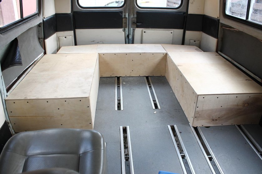 УАЗ 452 кемпер