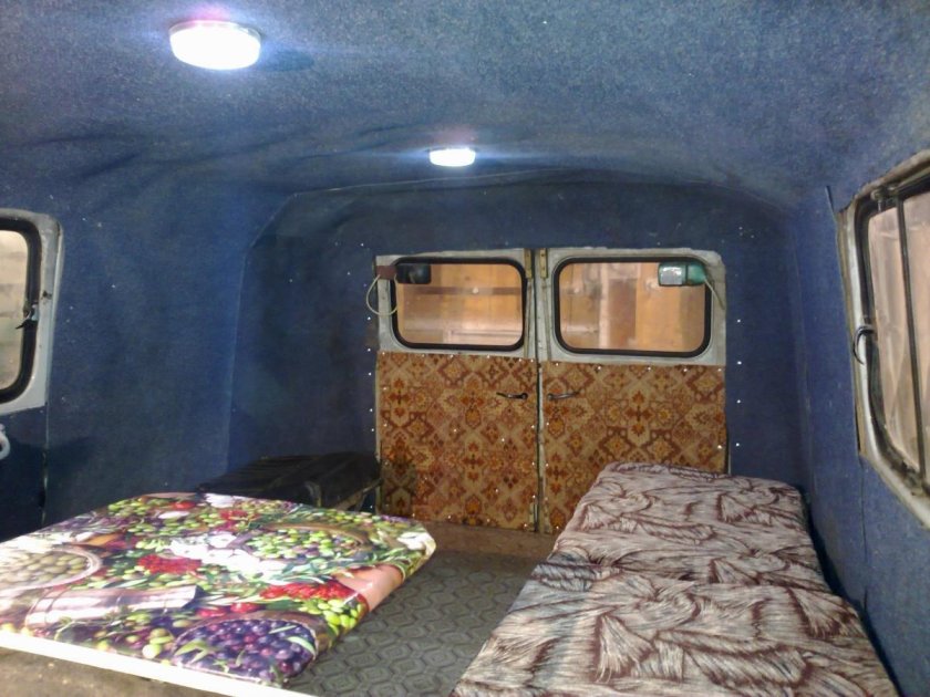 УАЗ 452 кемпер