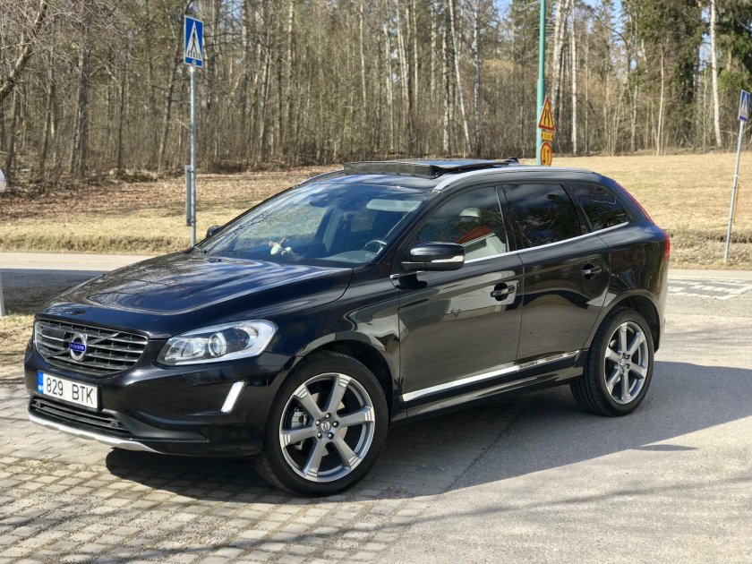 Volvo xc60 черная
