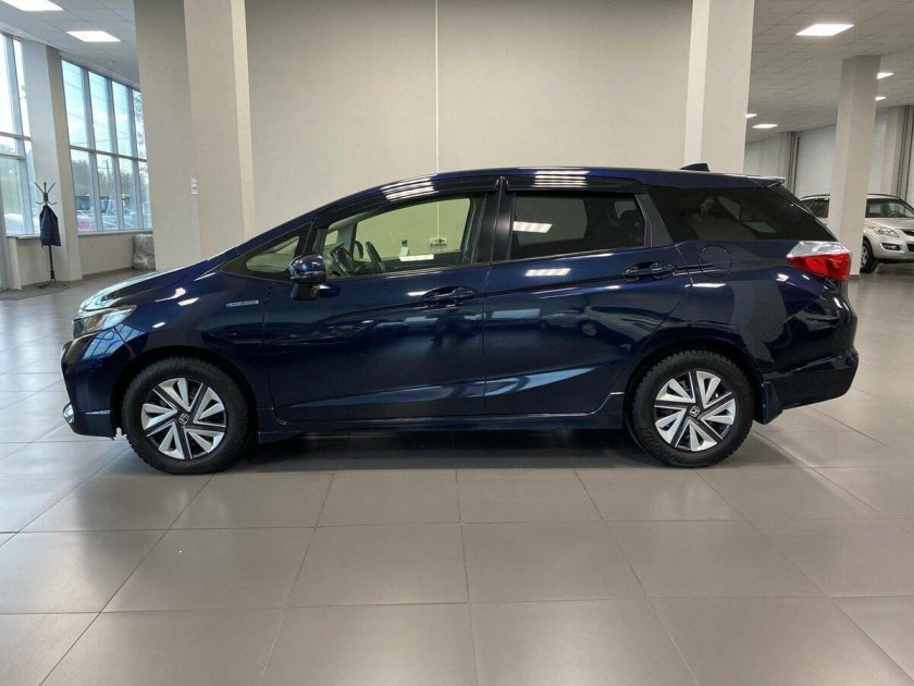 Хонда шаттл 2015