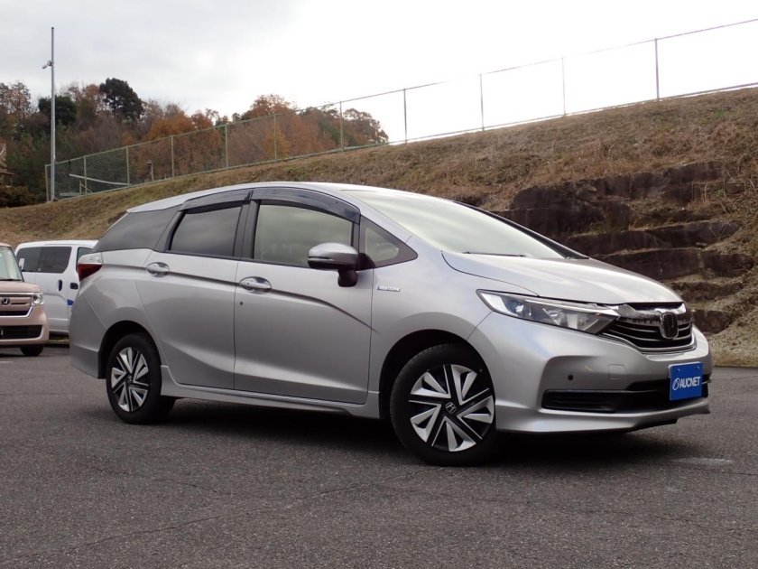 Honda shuttle 2018 гибрид