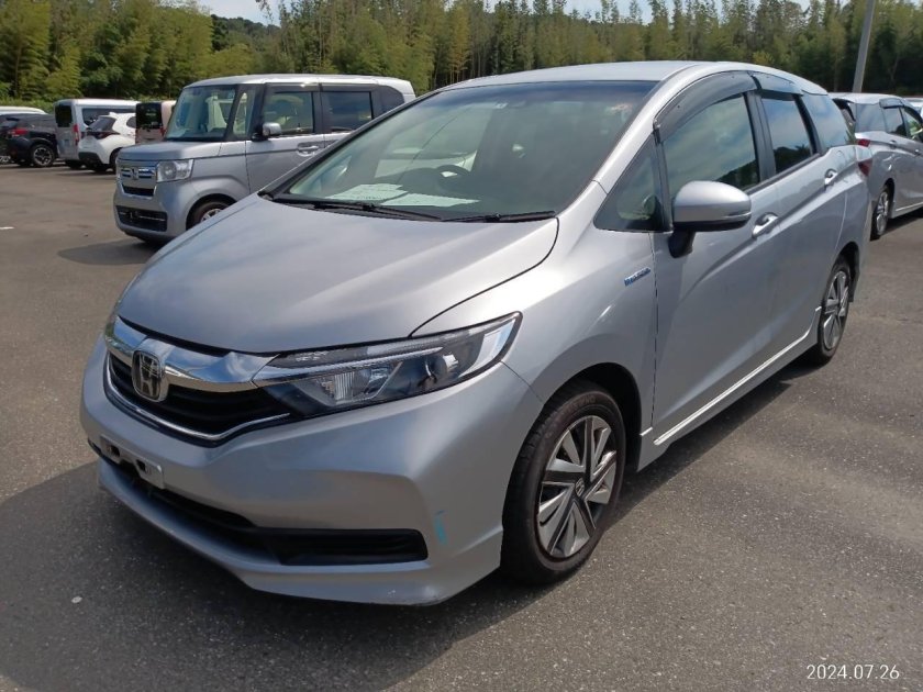 Honda shuttle hybrid 2017