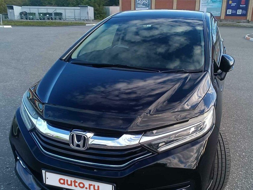 Хонда Шатл 2016