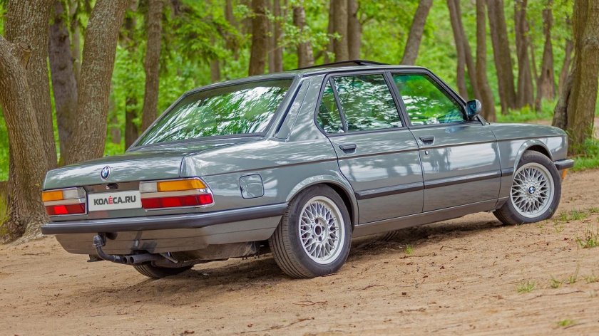 БМВ 5 е28