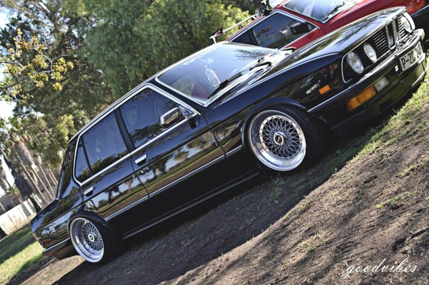 BMW e28