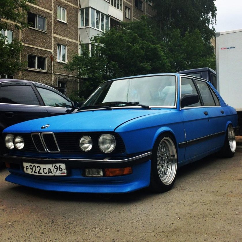 BMW e28