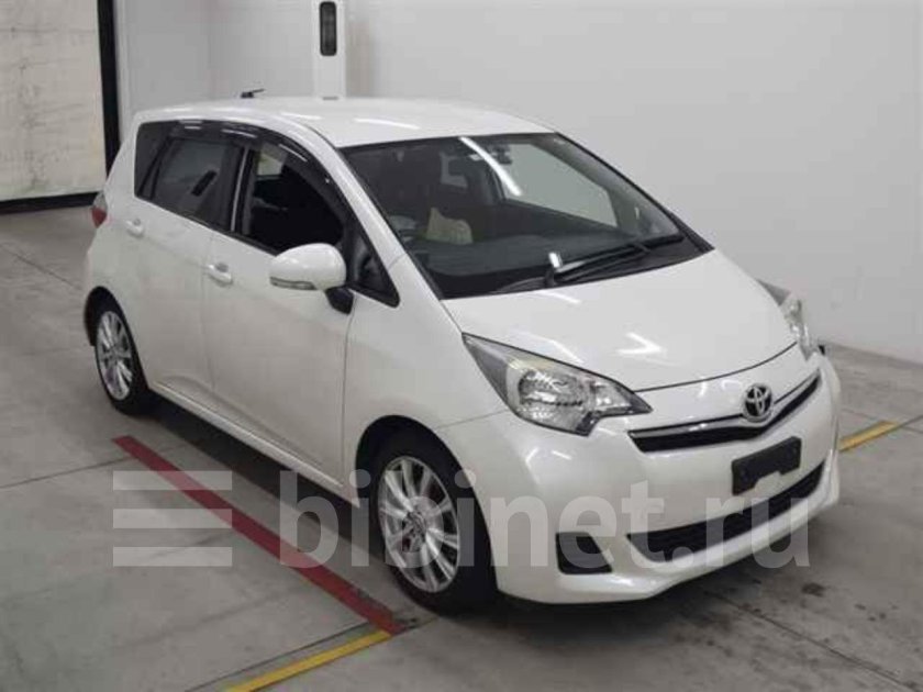 Toyota Ractis 2012