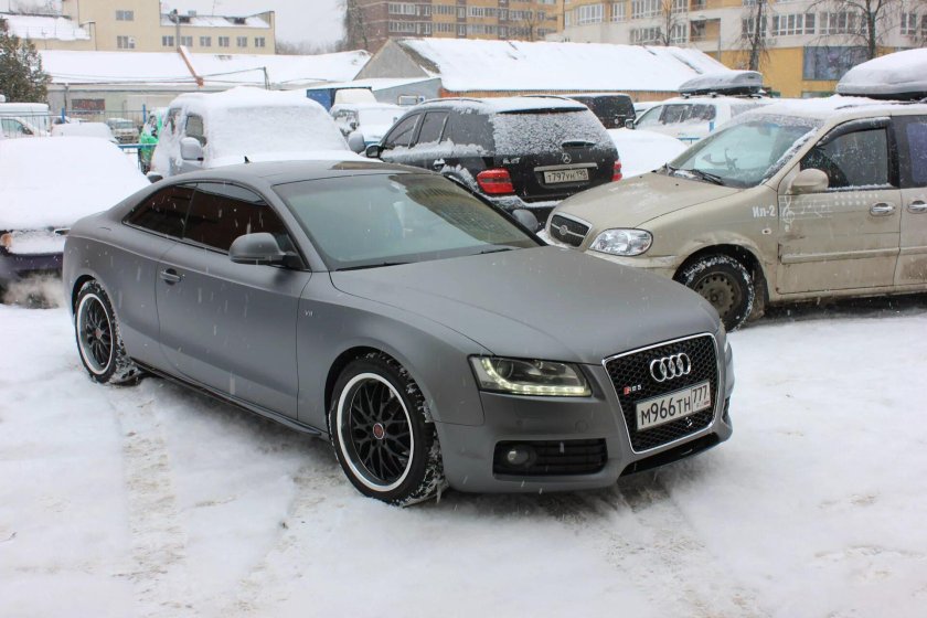 Ауди а8 матовая серая