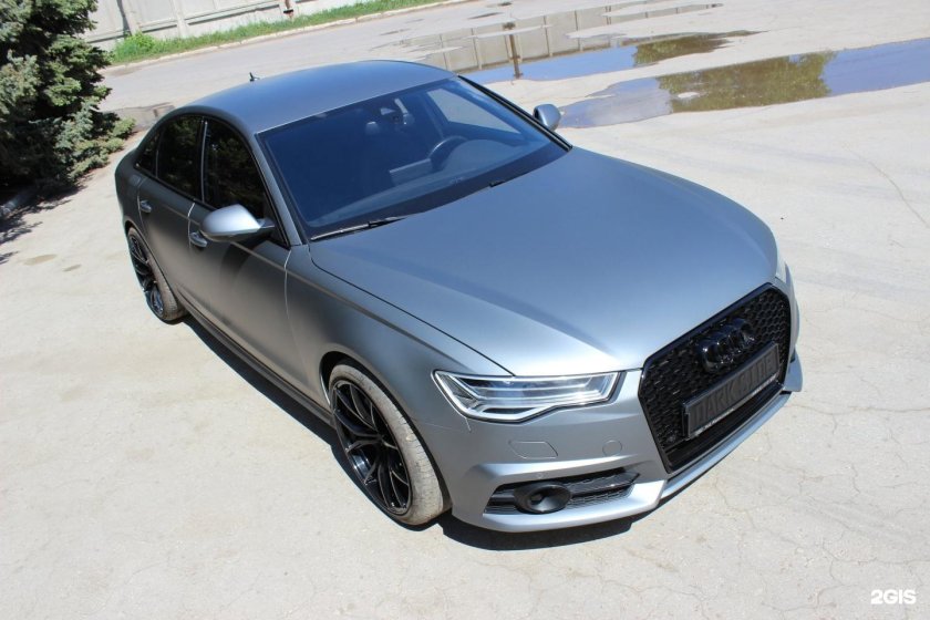 Ауди q8 серый матовый