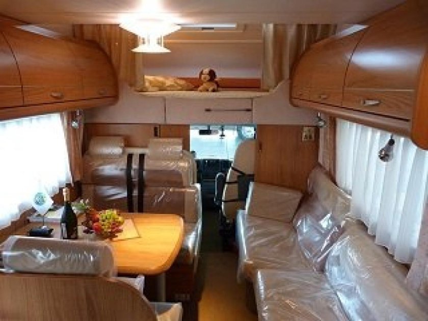 Buerstner Argos 747 2 g автодом