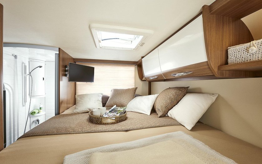 Buerstner Argos 747 2 g автодом