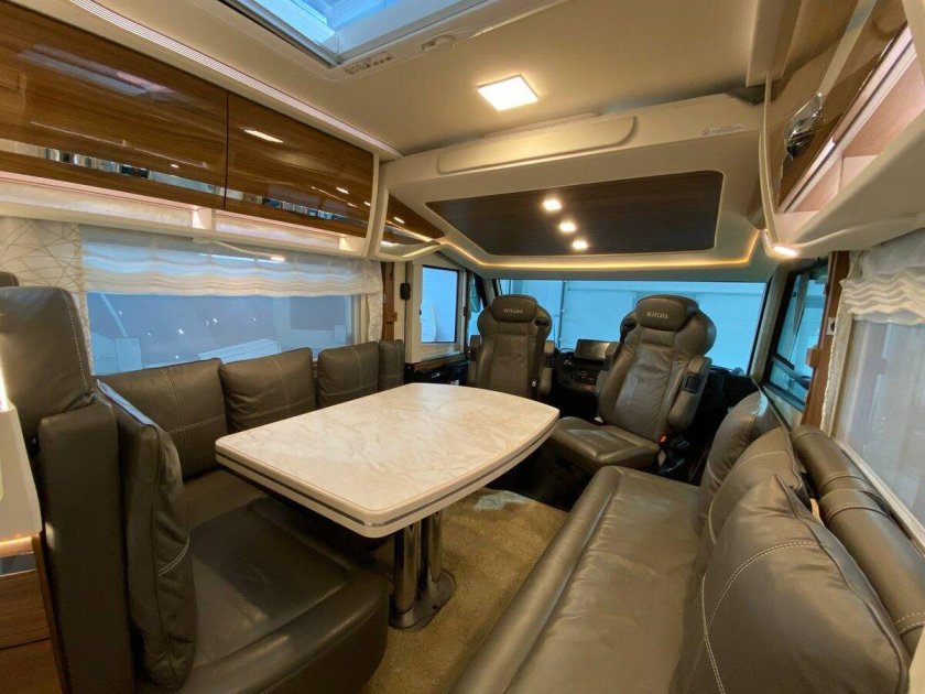 Автодом Ford Transit eura mobil 685