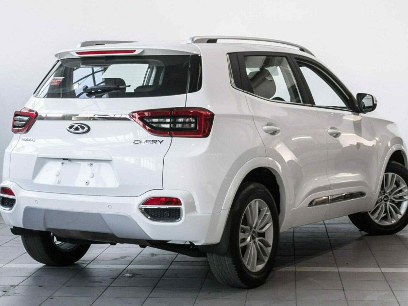 Чери Тиго 4 про серебристый 4