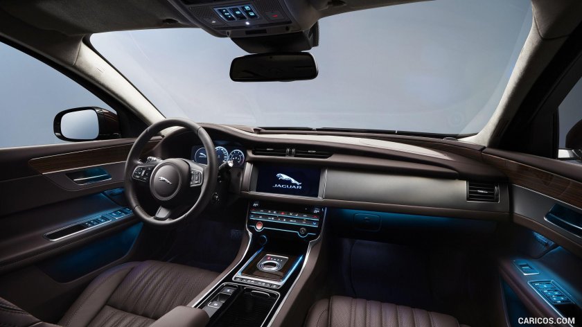 Jaguar XF 2016 салон