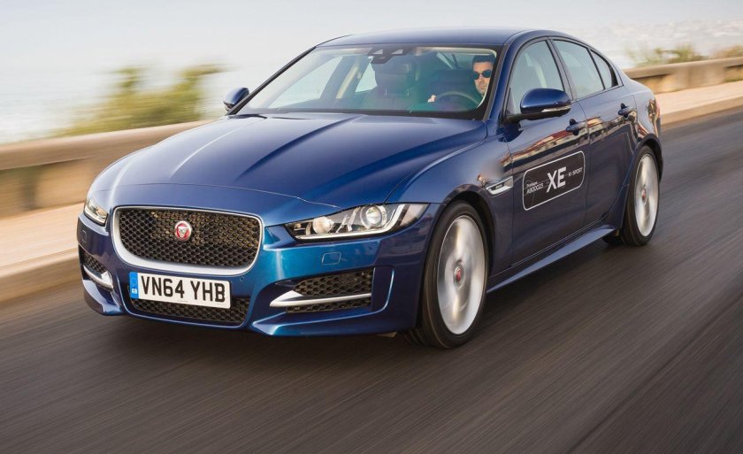 Jaguar xe 2016