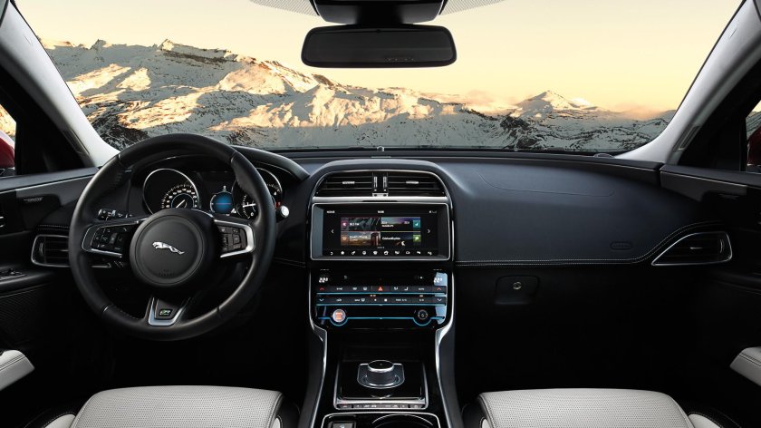 Jaguar xe (x760) салон