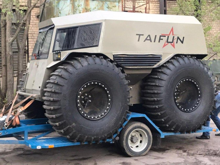 Вездеход болотоход Тайфун