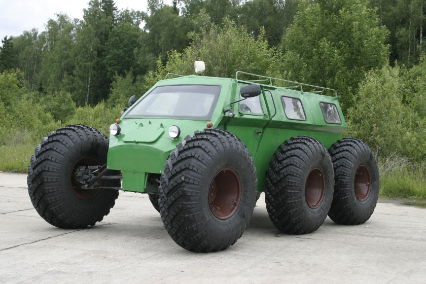 Вездеход -амфибия «Лопасня»