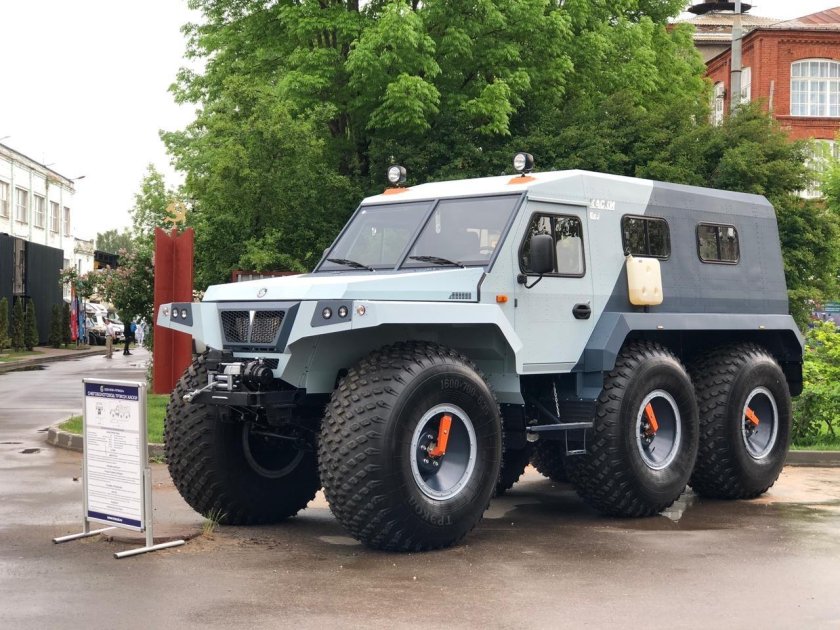 Трэкол хаски 6х6