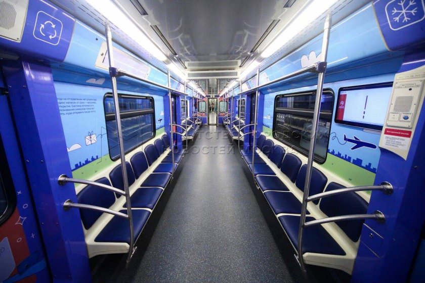 Вагон метро