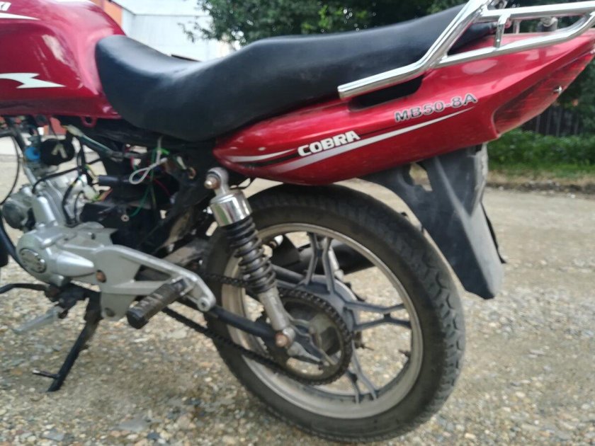 Ямасаки мотоцикл