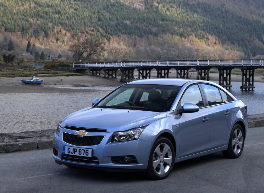 Chevrolet Cruze j300