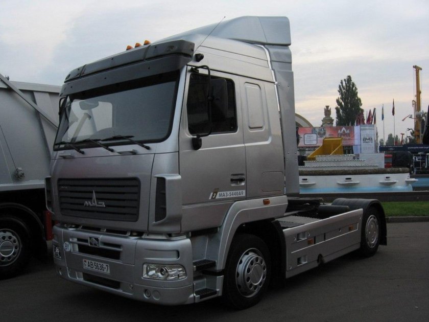 МАЗ 5440 простор