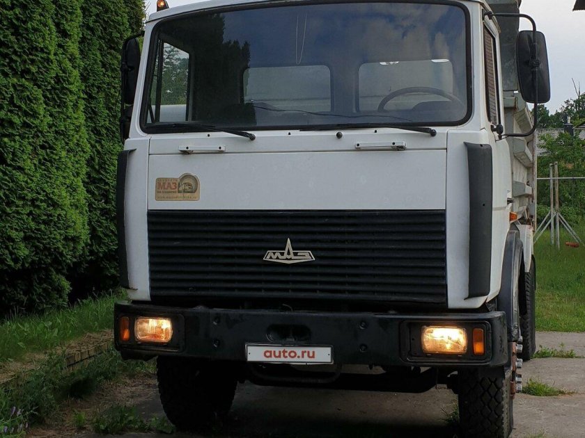Маз 555102