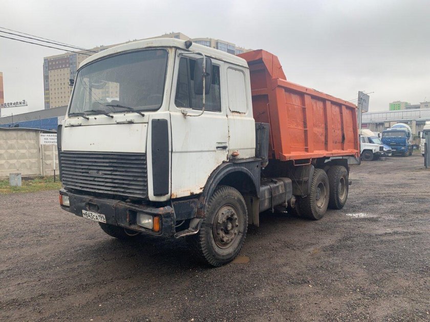 МАЗ 5516 белый