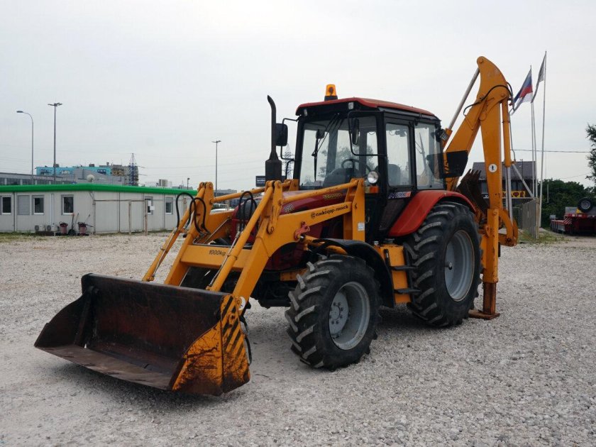 Экскаватор-погрузчик Амкодор 702ем-03