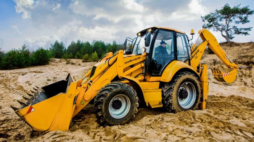 Экскаватор Амкодор 732