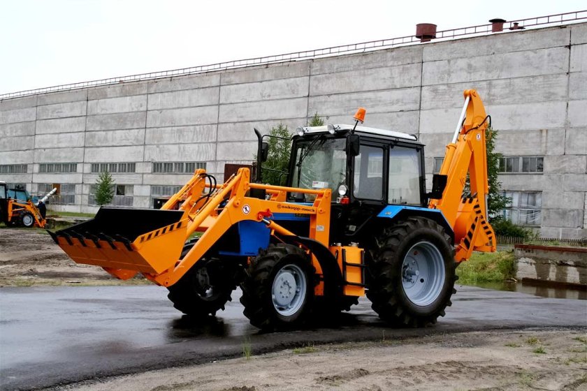 Амкодор 702еа-01