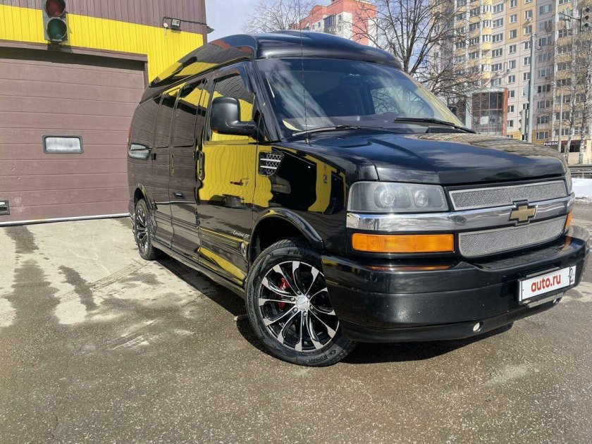 Микроавтобус шевроле