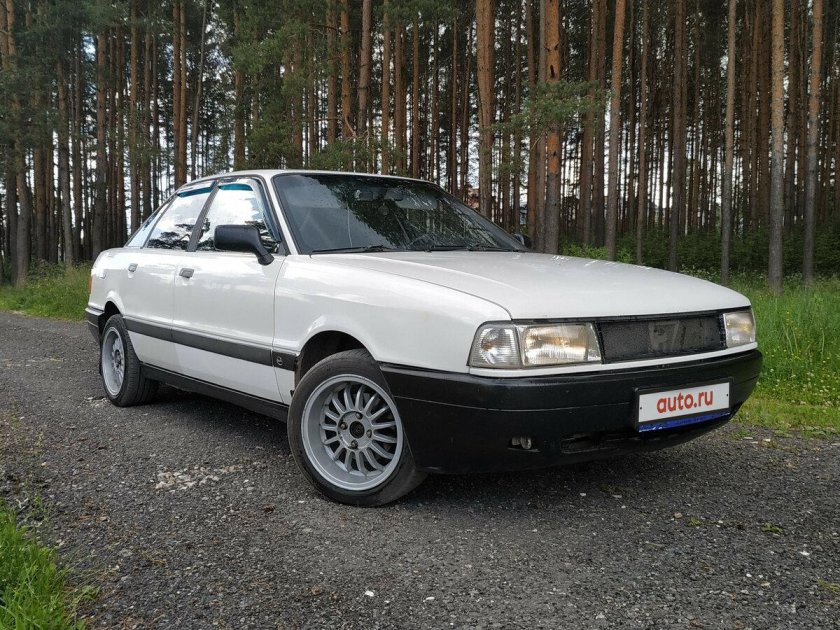 Audi 80 b3 белая