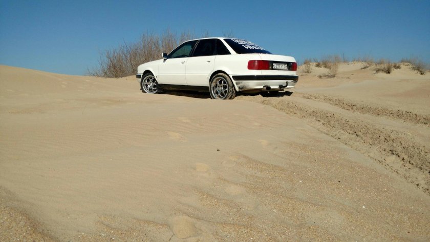 Ауди 80 б4 белая