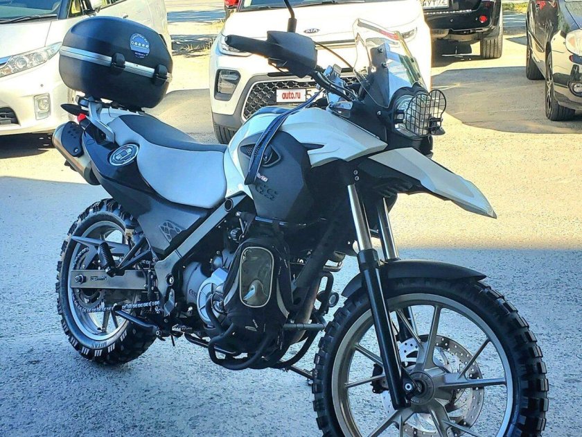 Honda SLR 650 Scrambler